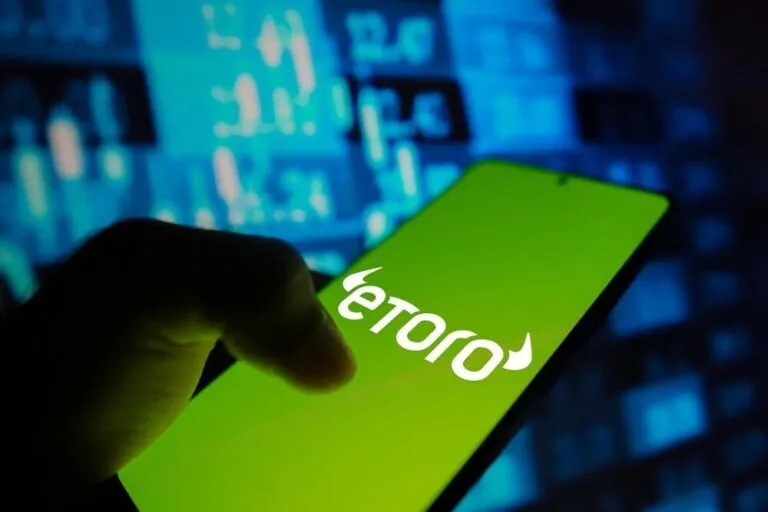 eToro