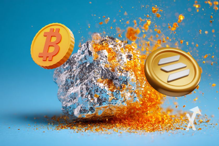 lingot silver avec coin Bitcoin et solana en jaune sur un fond bleu avec fum&eacute;e orange