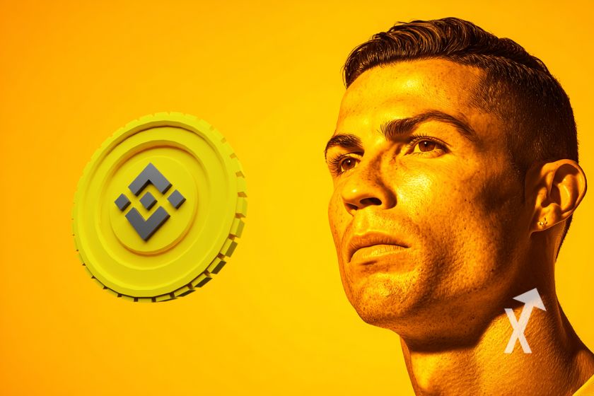 visage de Cristiano Ronaldo sur fond jaune avec un coin 3D du jeton BNB