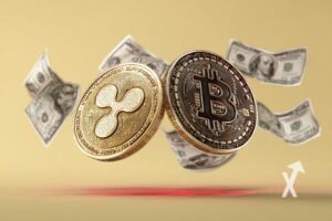 XRP et Bitcoin coin sur un fond jaune avec des billets dollars